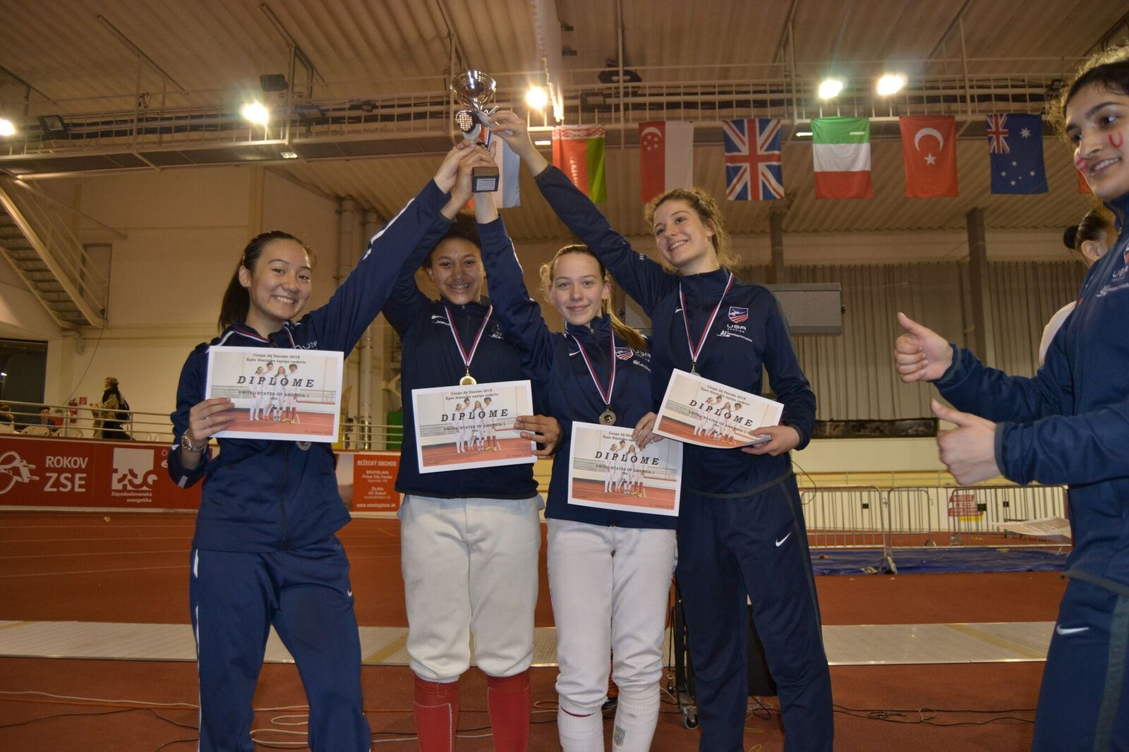 Bratislava became one more time the centre of worldwide cadets fencing.