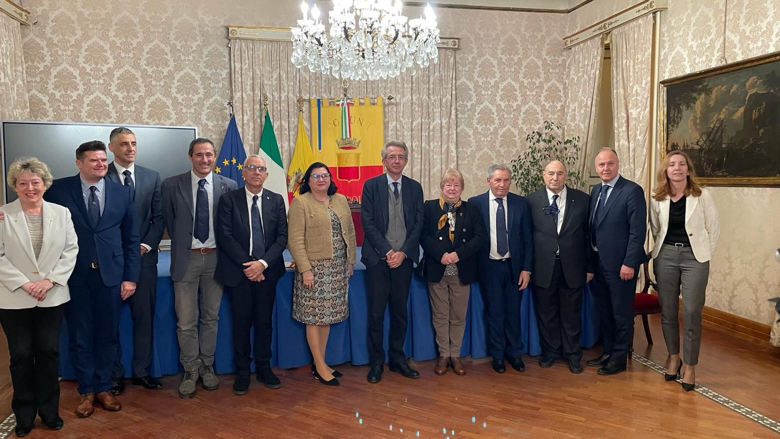 EFC Strengthens Ties: Meeting with the Mayor of Naples