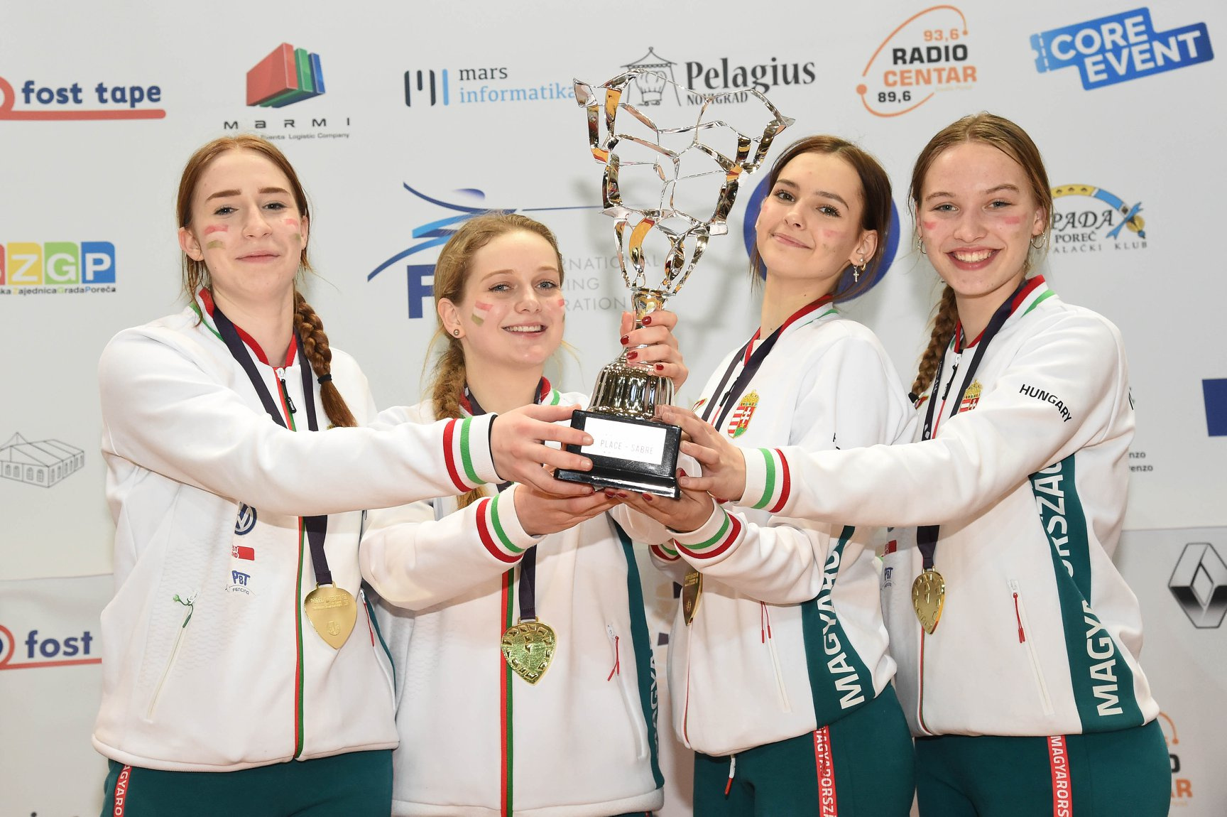 HUNGARY CLAIM JUNIOR WOMEN’S SABRE EUROPEAN CROWN