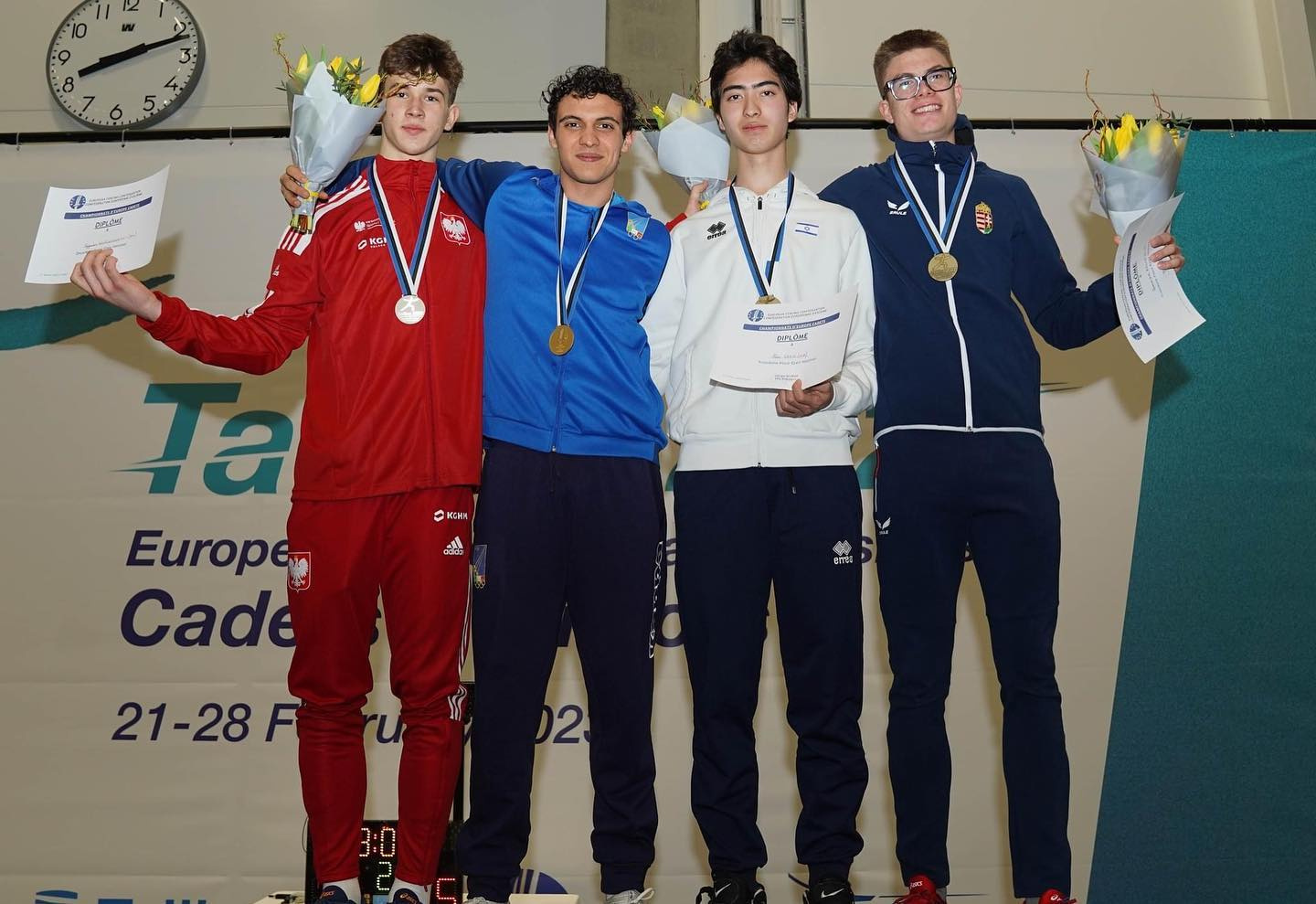 Italy’s Cortini wins the cadet men’s epee title