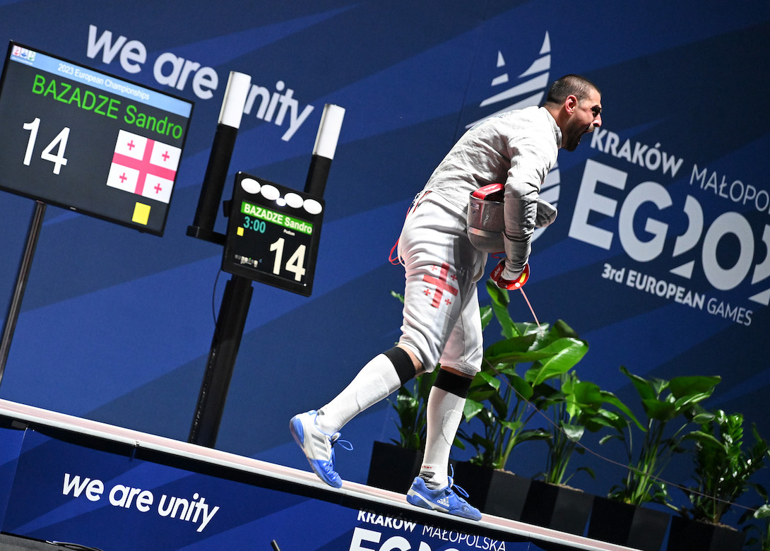 Sandro BAZADZE (GEO) secures the gold medal in the men’s sabre event.